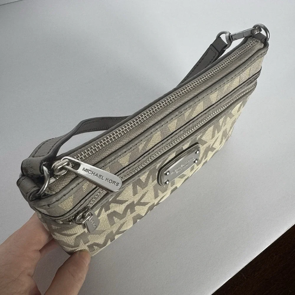 Michael Kors little does leather